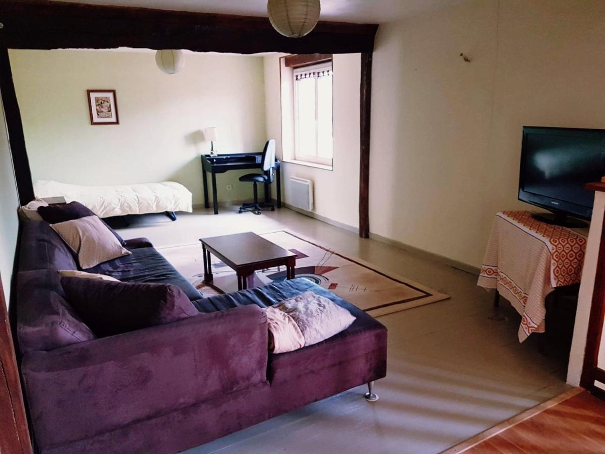Gite Cosy 4 A 9 Personnes Buffieres Экстерьер фото